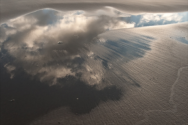 Cloudplay №10 (Mirrored) ©2013 April Siegfried